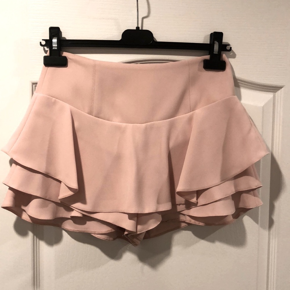 3/$25 ⭐️Pink skirt (skort)